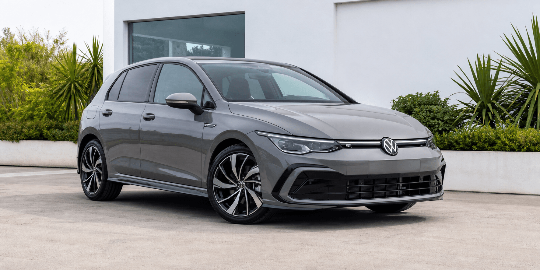 Volkswagen Golf listing image representing a simple everyday car listing