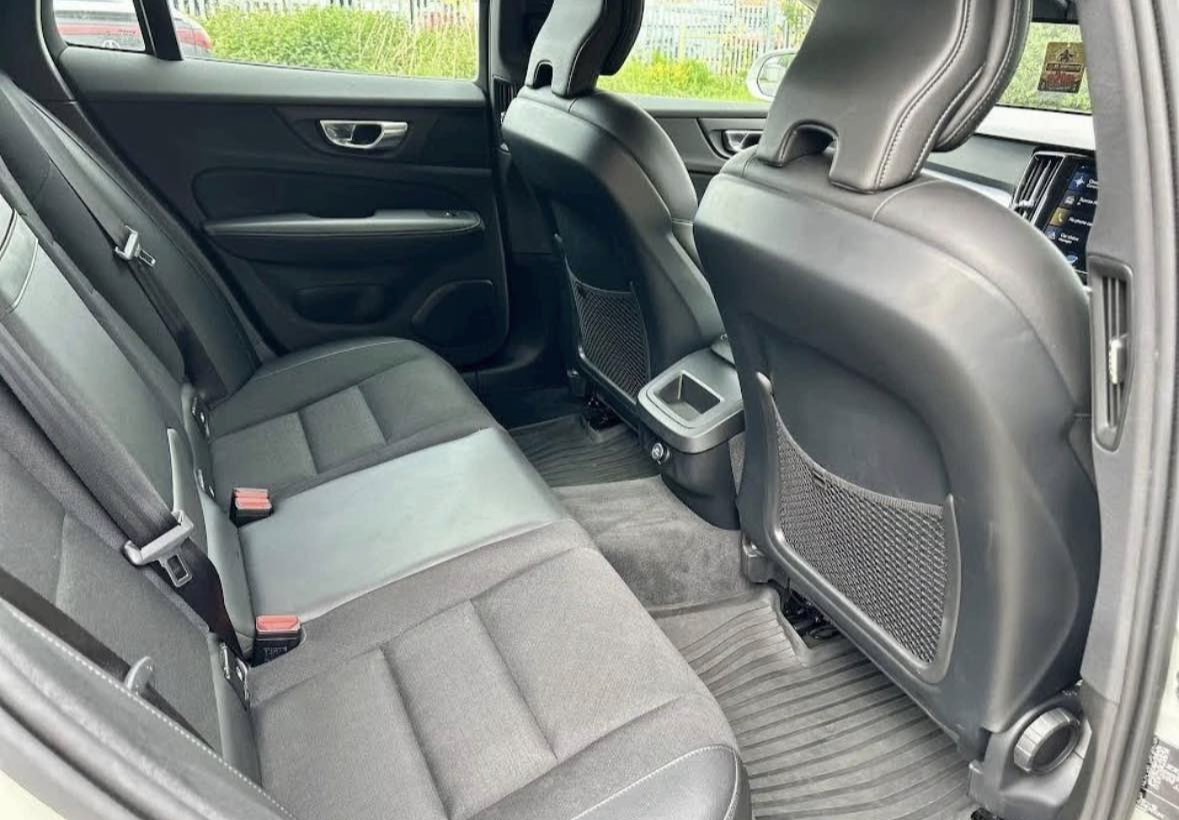2019 volvo D3 150 Geartronic Auto Start/Stop