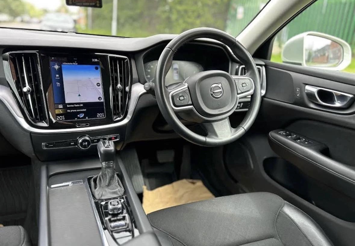 2019 volvo D3 150 Geartronic Auto Start/Stop