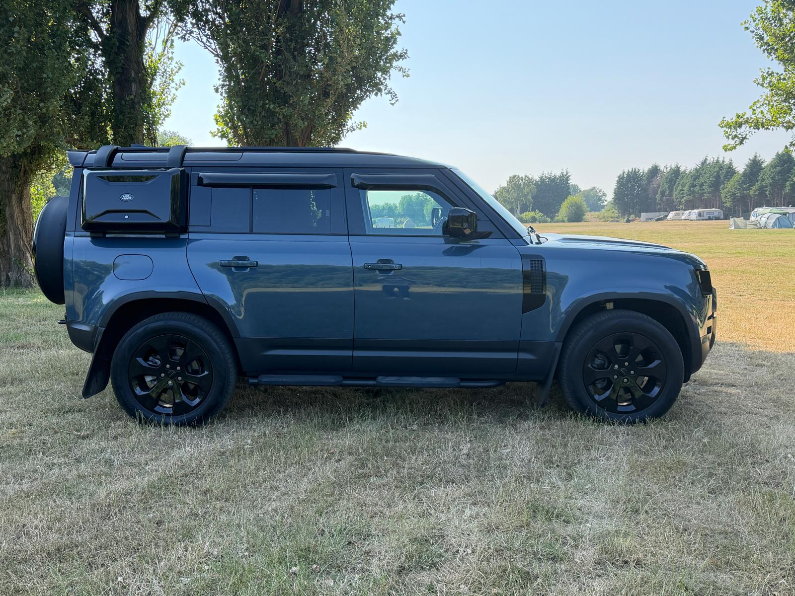 2026 land rover defender SD MHEV