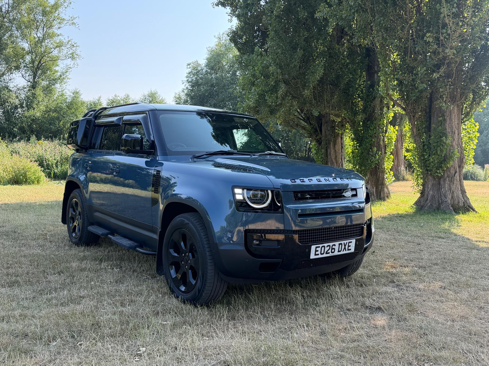 2026 land rover defender SD MHEV