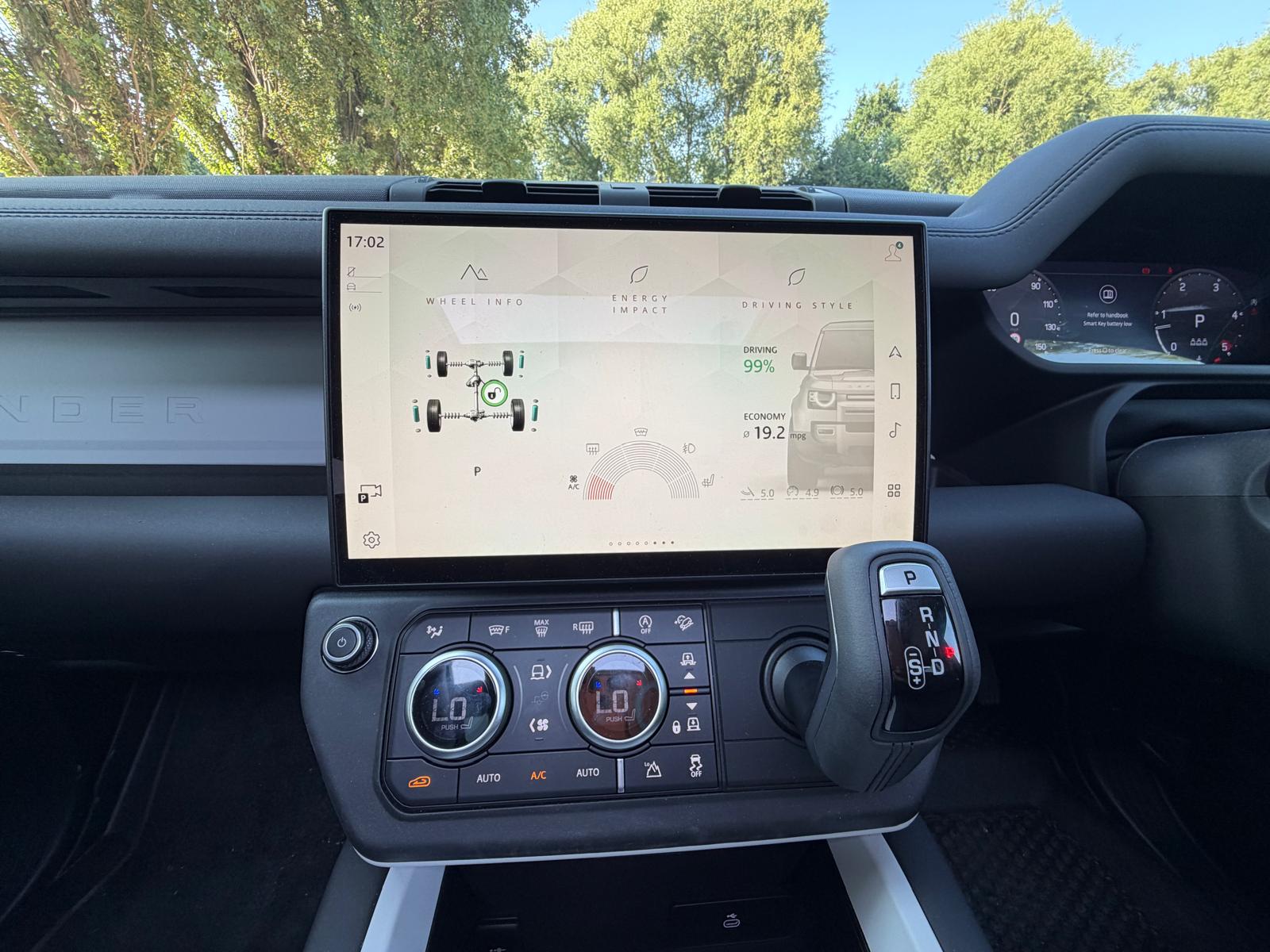 2026 land rover defender SD MHEV